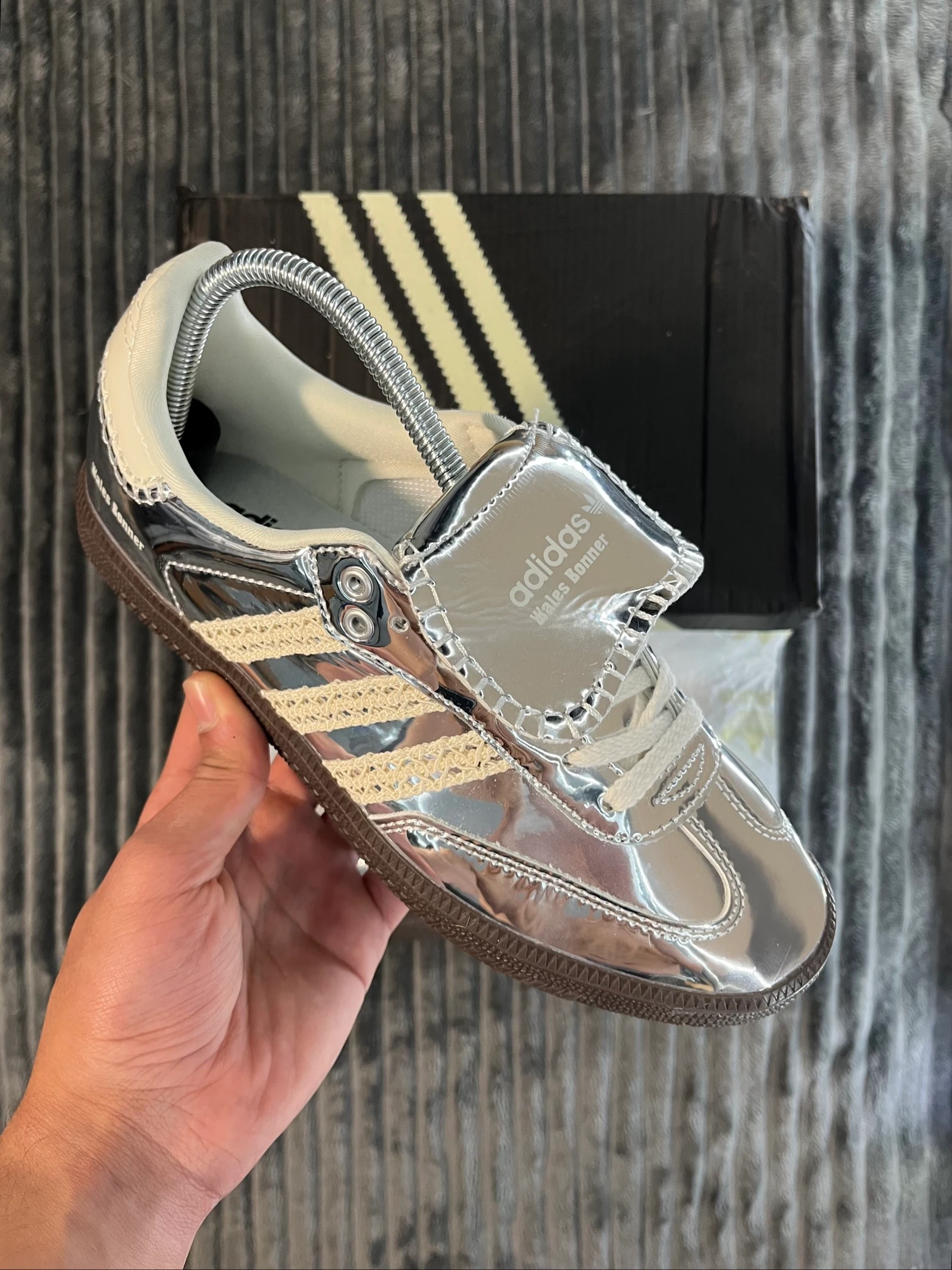 Zapatillas Adidas Samba x Wales Bonner